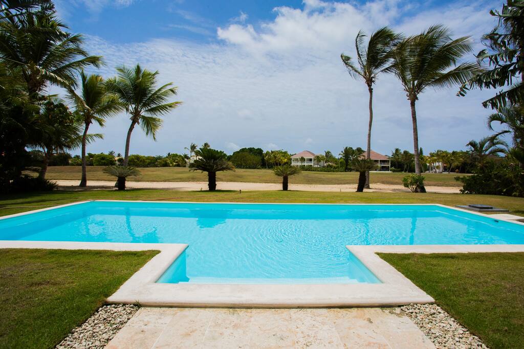 Punta Cana Resort and Club Spacious Villa for Rent – With Pool, Golf Cart & Maid - Villas in Punta Cana